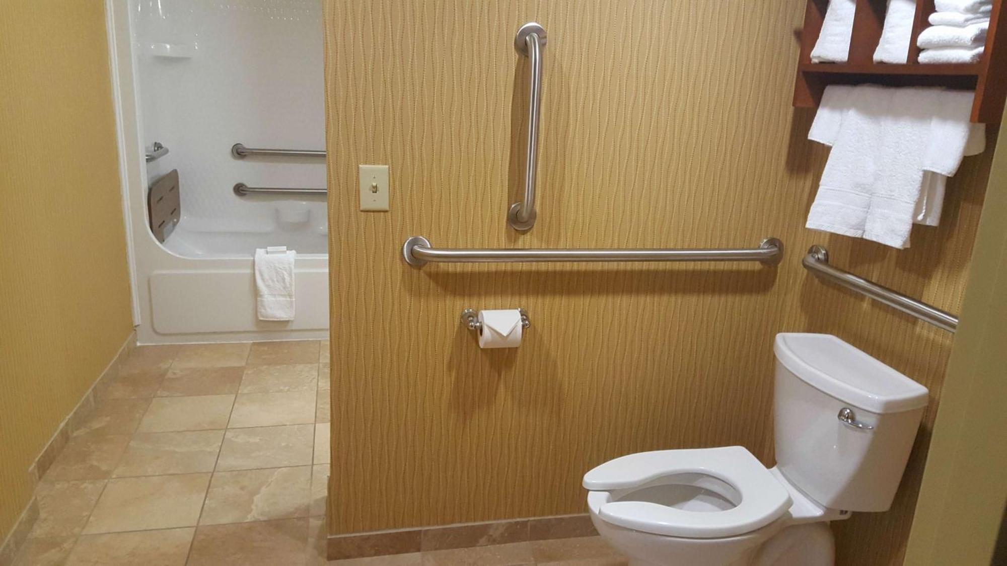 Hampton Inn Fort Wayne-Southwest Ngoại thất bức ảnh