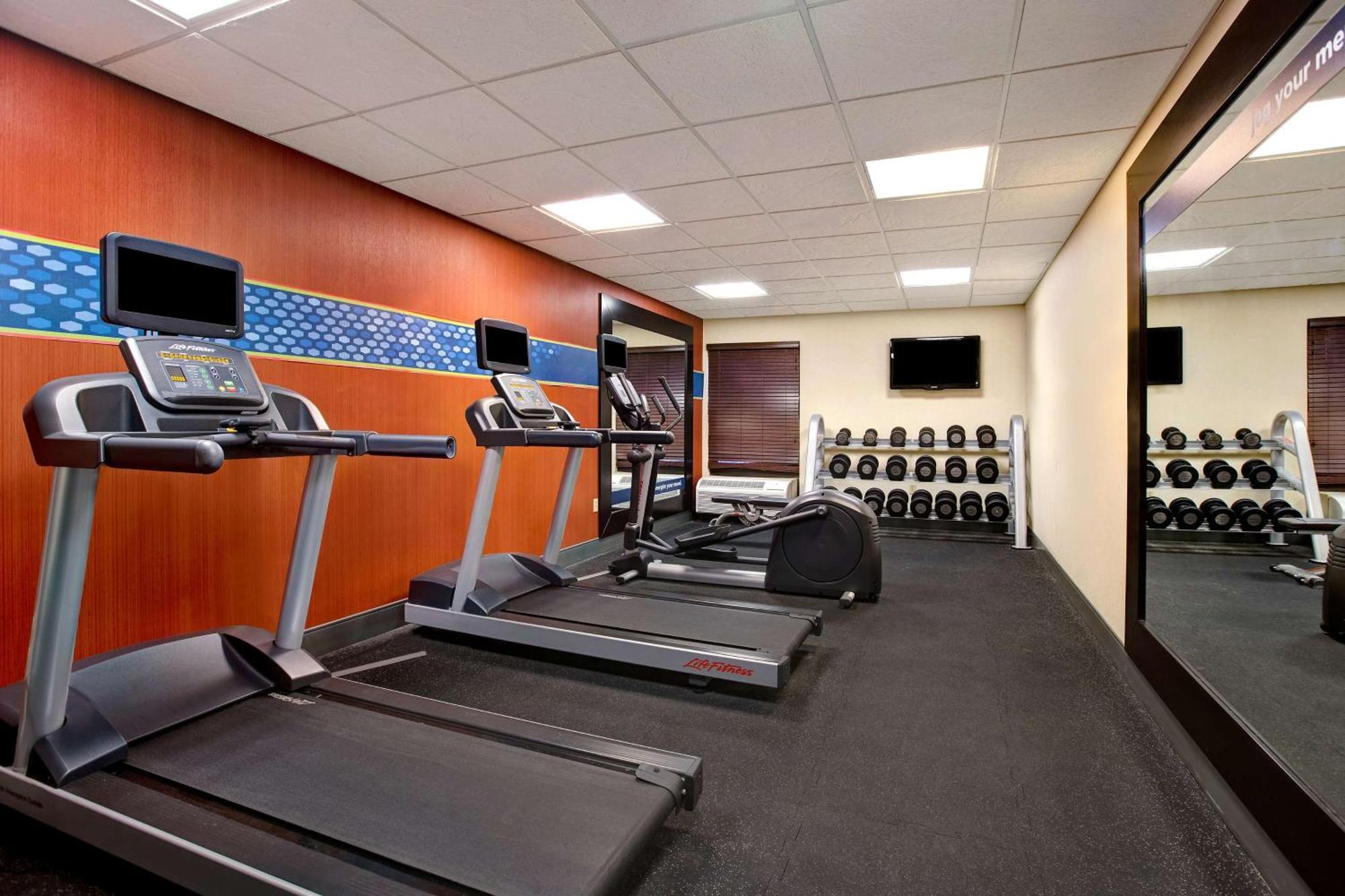 Hampton Inn Fort Wayne-Southwest Ngoại thất bức ảnh