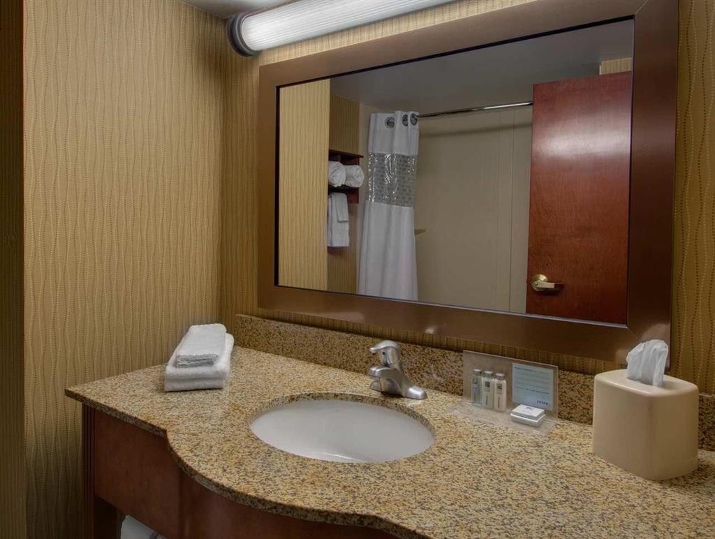 Hampton Inn Fort Wayne-Southwest Phòng bức ảnh